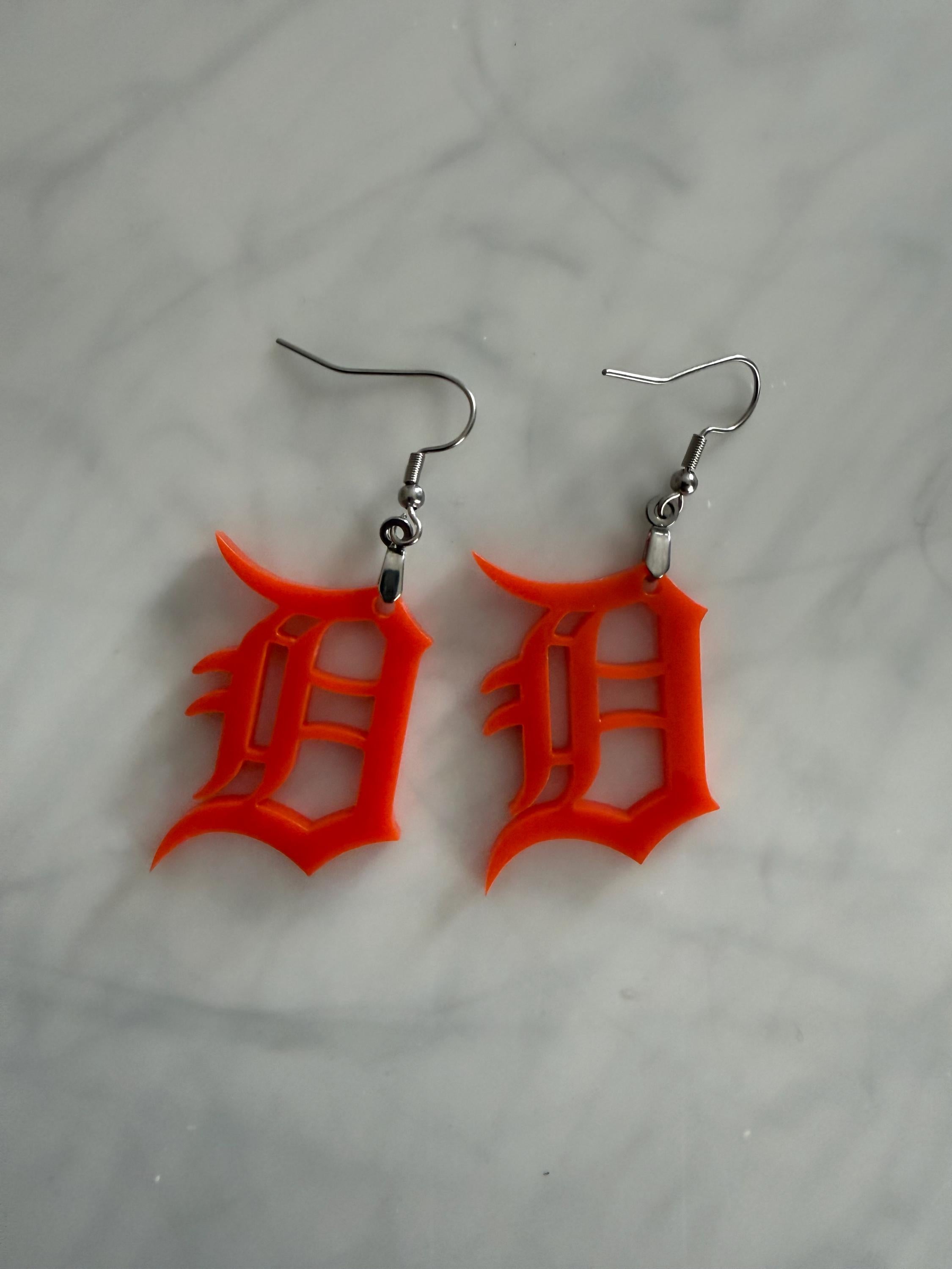 Detroit Tigers Earrings with stainless steal hooks
