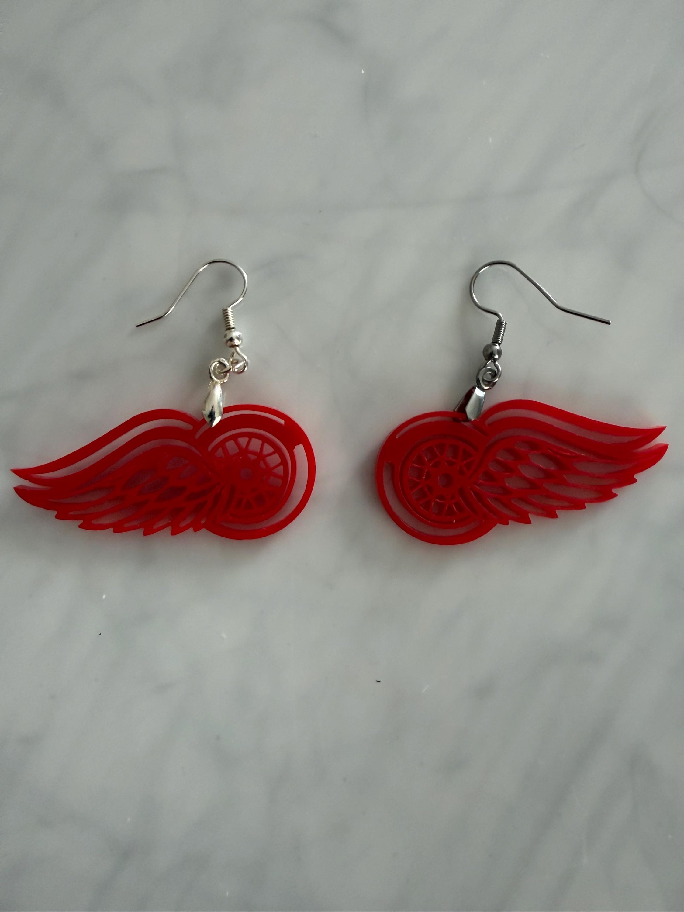 Detroit Red Wings Earrings with stainless steal hooks